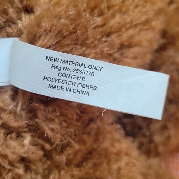 NWOT Creature Comforts Moose With Red Whistler Hoodie With Maple Leaf Embroidery - Picture 4 of 8